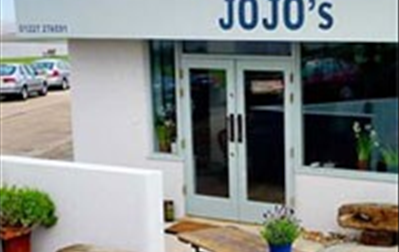 JoJo's
