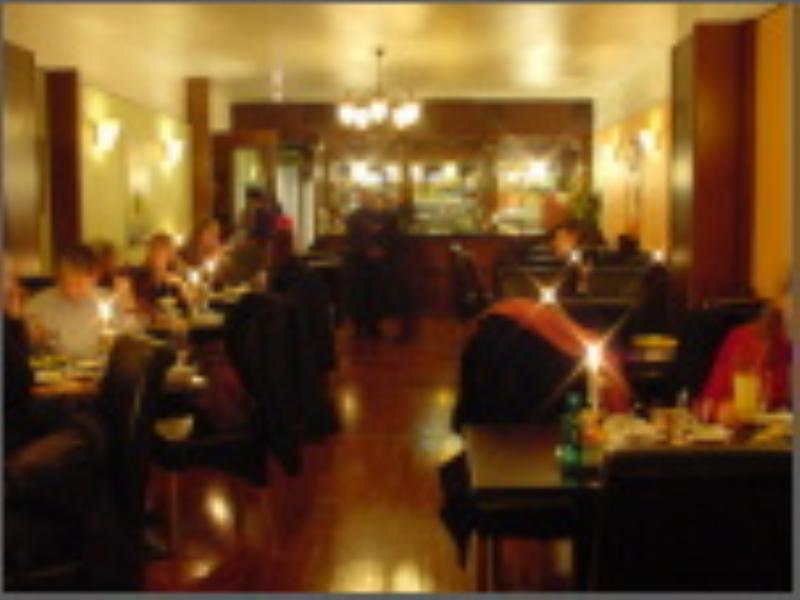 Dining area, Restaurant Spice India, Berlin